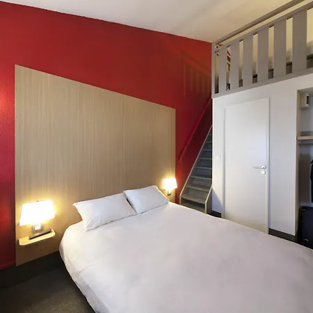 Otel Cite De L'espace